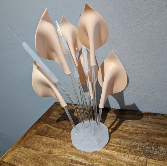 Vintage Lucite and Acrylic Calla Lilly & Cattail Floral Sculpture, Vintage Perma - Picture 10 of 10